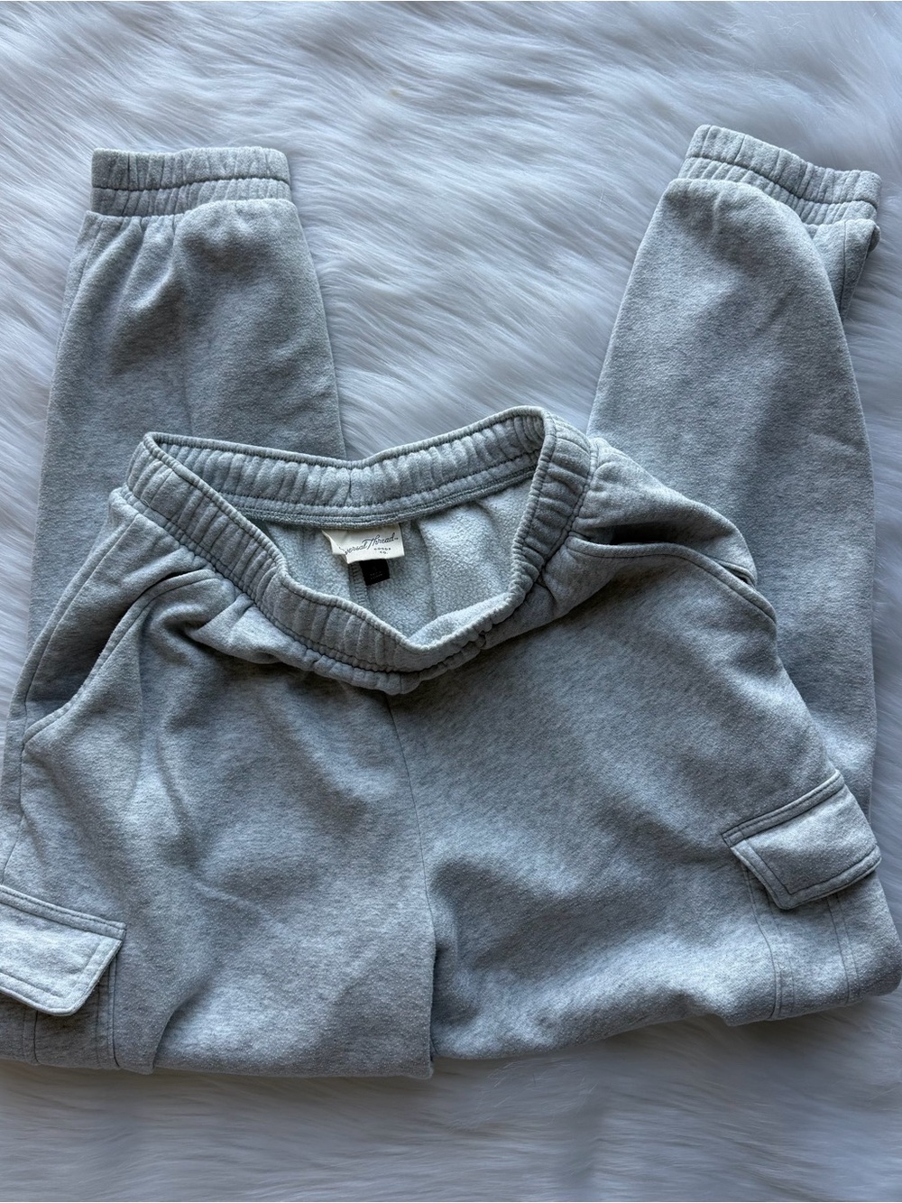 Universal Thread grey joggers